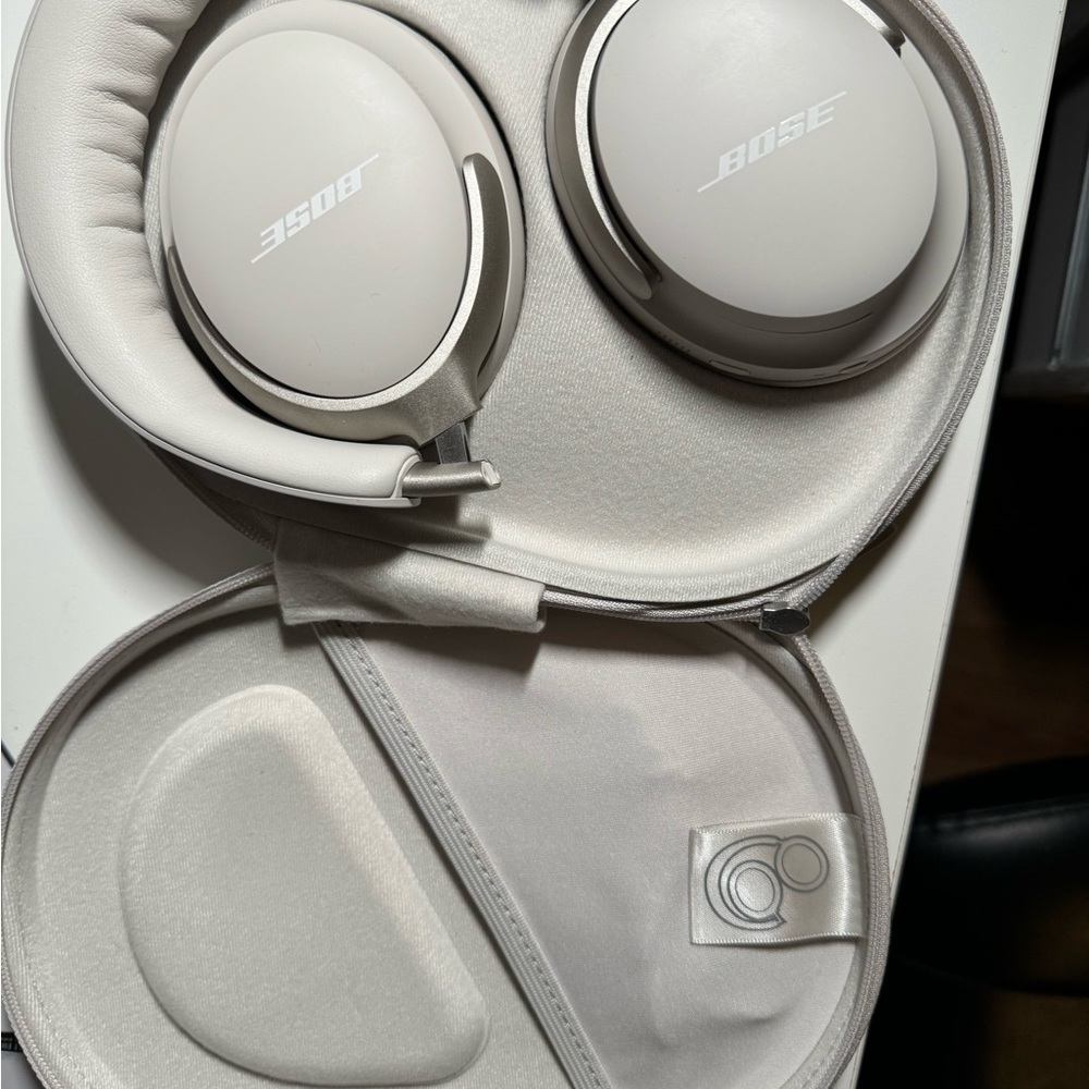 Bose Over-Ear Headphones - White